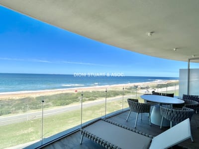 ALQUILER TEMPORAL - ANUAL - APARTAMENTO 1 DORMITORIO Y MEDIO - TRUMP TOWER - PLAYA BRAVA