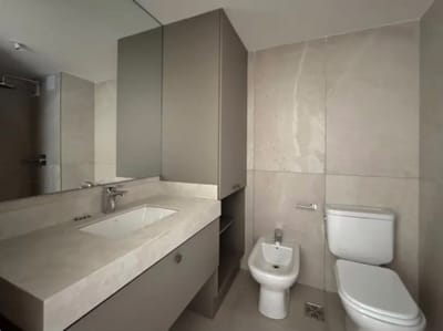 Apartamento en alquiler 1 dormitorio con cochera en Ventura Tower Carrasco