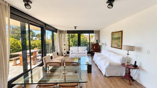 Apartamento en venta en jardines de carrasco