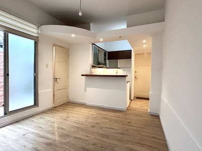 Alquiler Apartamento 2 Dormitorios y Patio en Pocitos