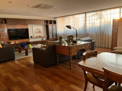 EN VENTA | Exclusivo Departamento de 375 m² con 3 Suites sobre Av. Primer Presidente