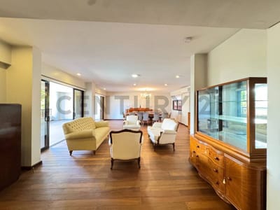 EN VENTA | Exclusivo Piso Completo de 384 m² con 3 Dormitorios en Las Mercedes