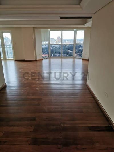 EN VENTA | Amplio Departamento de 276 m² con 3 Suites en Av. España y Artigas