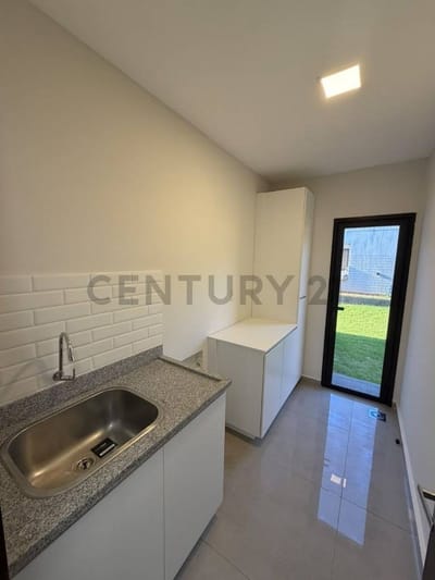 Venta de Casa Dúplex en Luque, Central