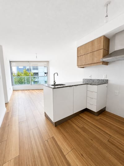 1 DORMITORIO EN VENTA AL FRENTE EN LIFT GAUCHO – CORDÓN SUR