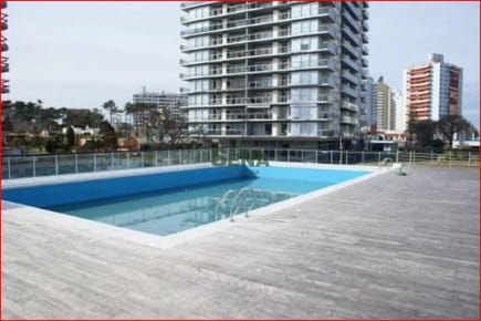 Venta con renta de apartamento en la Mansa, 2 dormitorios, 2 baños, piscina, mas servicios.