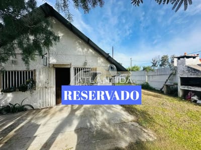 Venta De 2 Propiedades, En Las Toscas Norte Con Limite Atlántida, Casa Con 2 Dorm, 1 Baño + Casa A Terminar. Inm Atlántida.
