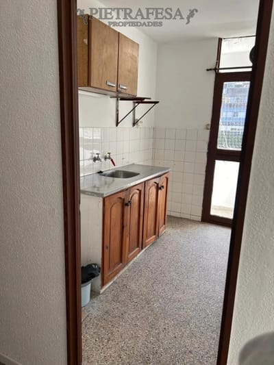 Venta de apartamento, 2 dormitorios , 1 baño . Euskalerria 70