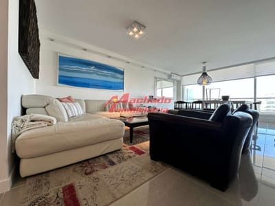 Alquiler y venta de apartamento de 3 dormitorios en Punta del Este