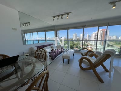 apartamento en venta en playa mansa,  dos dormitorios dos baños, punta del este