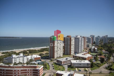 MIAMI BOULEVARD, PUNTA DEL ESTE, PLAYA MANSA, DOS DORMITORIOS , PRIMERAS PARADAS