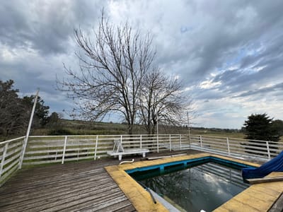 Venta de chacra de 5.8he casa, salón de fiestas, piscina y salón (Toledo Chico)