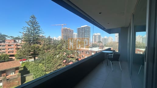 Planta de 3 dormitorios en Edificio Torre del mar, Playa mansa