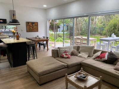 Alquiler casa a 120 metros del mar en Balneario Buenos Aires, Punta del Este