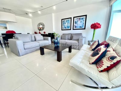 Departamento en venta en Tressesenta, Oportunidad en Punta del Este