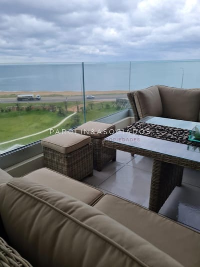 Departamento en venta en Torre Poseidón Laguna - Bloque Mar, Oportunidad en Punta del Este