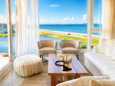 Departamento en venta en Torre Poseidón Laguna - Bloque Mar, Oportunidad en Punta del Este