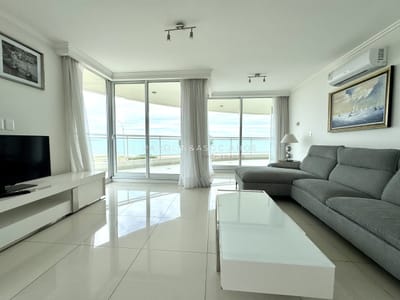 Departamento en venta en Cruceros, Oportunidad en Punta del Este