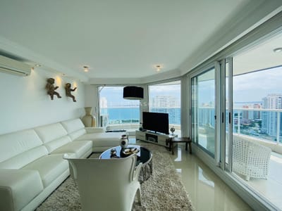Departamento en venta en Casino Tower, Oportunidad en Punta del Este