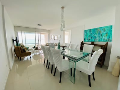 Departamento en venta en Icon Brava, Oportunidad en Punta del Este
