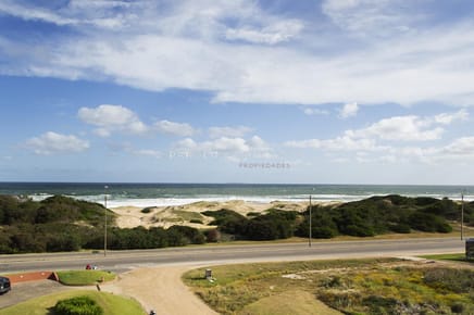 Departamento en venta en Aguas Azules, Oportunidad en Punta del Este