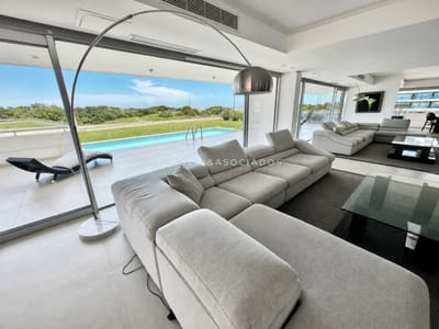 Departamento en venta en Mythos, Oportunidad en Punta del Este