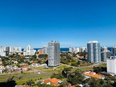 Departamento en venta en Miami Boulevard, Oportunidad en Punta del Este