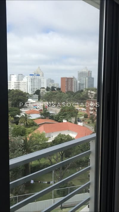 Departamento en venta en Alexander Boulevard, Oportunidad en Punta del Este