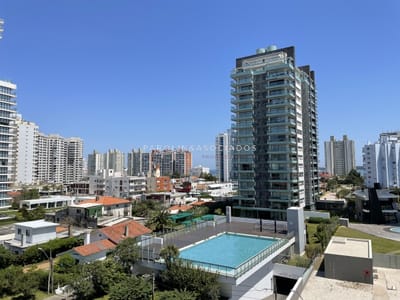 Departamento en venta en Manhattan, Oportunidad en Punta del Este
