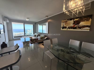 Departamento en venta en Wind Tower, Oportunidad en Punta del Este