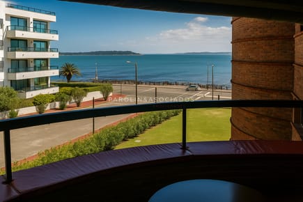 Departamento en venta en Puerto de la Candelaria, Oportunidad en Punta del Este