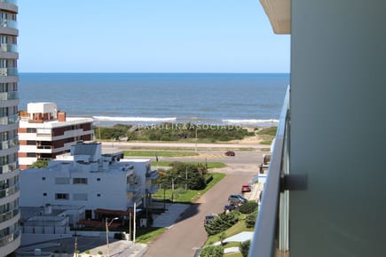 Departamento en venta en Chronos, Oportunidad en Punta del Este