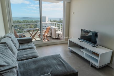 Departamento en venta en Torre Greenlife, Oportunidad en Punta del Este