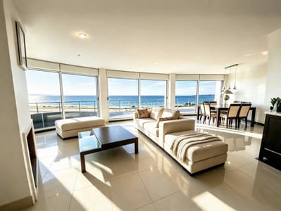 Departamento en venta en Tauro, Oportunidad en Punta del Este