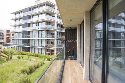 Departamento en venta en Torre Mansa Bay - Bloque C, Oportunidad en Punta del Este