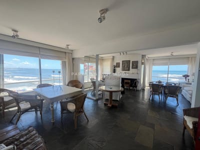 Departamento en venta en Curra Lauquen, Oportunidad en Punta del Este