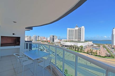 Departamento en venta en Casino Tower, Oportunidad en Punta del Este