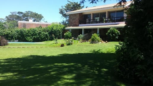 Casa en venta de 3 dormitorios en Mansa, Punta del Este.