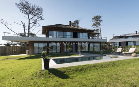 Casa en Pinar del Faro Jose Ignacio Barrio Privado