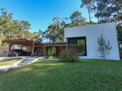 Casa 4 DORMITORIOS en DESIGN VILLAGE, Punta Ballena
