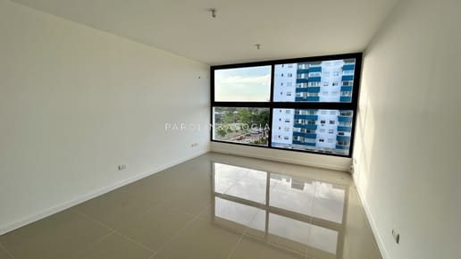 Departamento en venta en Otto Uno, Oportunidad en Punta del Este