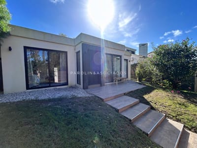 San Rafael - Casa en Venta - Alquiler anual