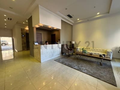 EN VENTA | Departamento Amoblado de 100 m² con 2 Dormitorios en Zona Tribunales