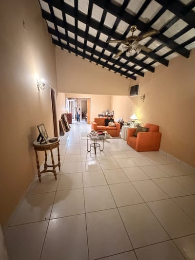 Casa zona Quinta San Jose León Condou