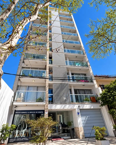PEREIRA 2888 esq. GUAYAQUI. BALCON, SUITE, GARAJE FIJO. GC$9.500 BBCOA COMUN