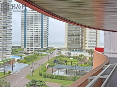 Apartamento 2 Dormitorios Playa brava  Punta del Este