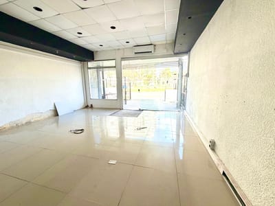 Local Comercial en Alquiler