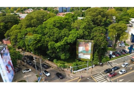Terreno Único en Av. Mariscal López, Mburicaó