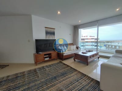 Alquiler y venta de apartamento de 3 dormitorios en Punta del Este
