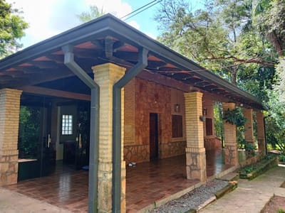 Vedi Casa De Verano en Altos! Gran Oportunidad